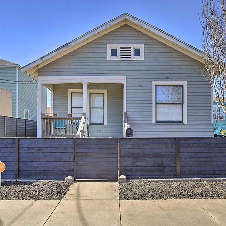 Cozy Beach Bungalow Near Galveston Seawall And Pier Extérieur photo