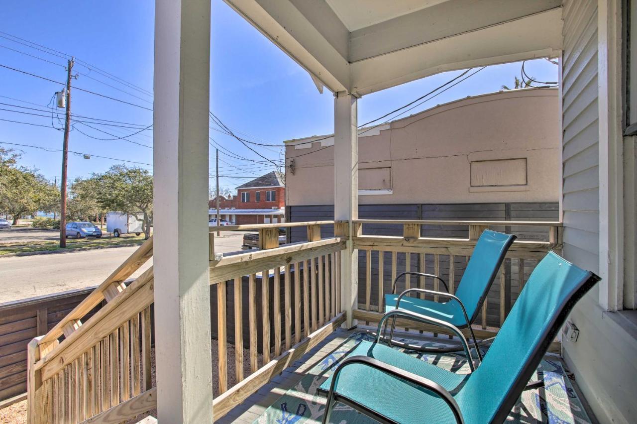Cozy Beach Bungalow Near Galveston Seawall And Pier Extérieur photo